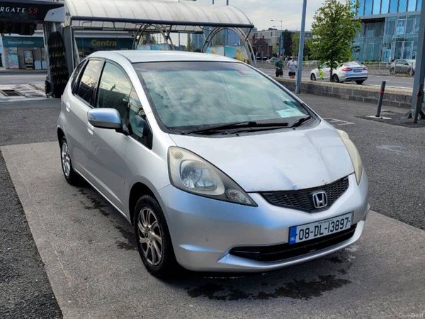 Honda Fit Hatchback, Petrol, 2008, Silver
