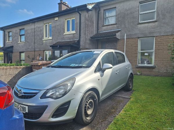 Vauxhall Corsa Hatchback, Diesel, 2014, Silver