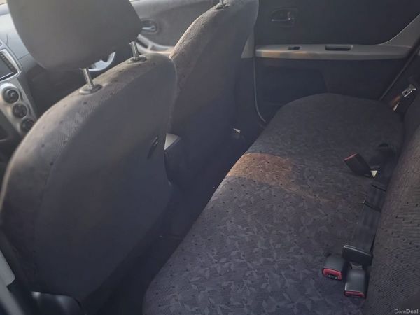 Toyota Vitz Hatchback, Petrol, 2008, Blue