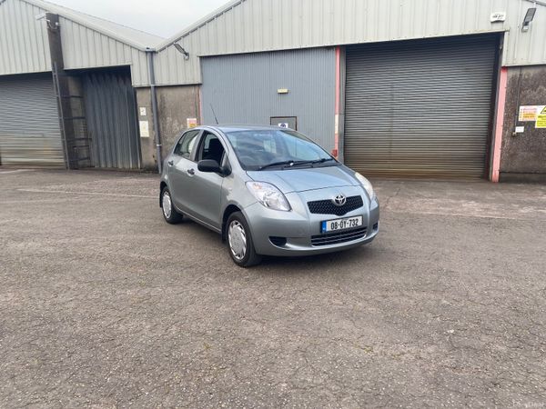 Toyota Yaris Hatchback, Petrol, 2008, Silver
