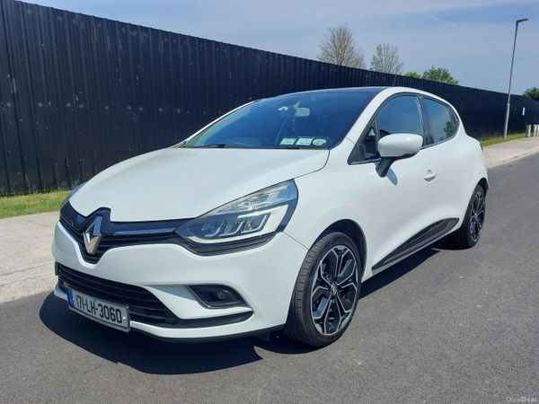 Renault Clio Hatchback, Petrol, 2017, White