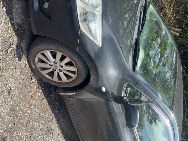 Toyota Auris Hatchback, Petrol, 2008, Black