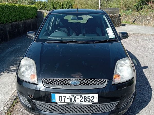 Ford Fiesta Hatchback, Petrol, 2007, Black