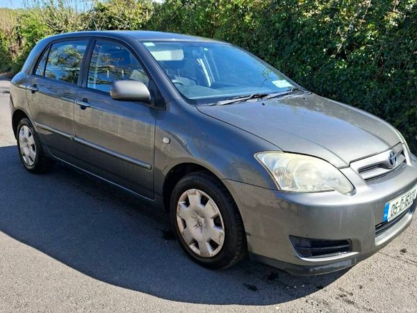 Toyota Corolla Hatchback, Petrol, 2005, Grey