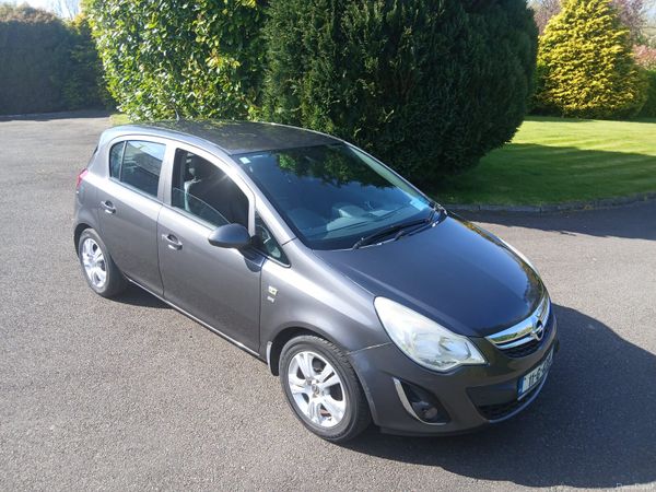 Opel Corsa Hatchback, Diesel, 2011, Grey