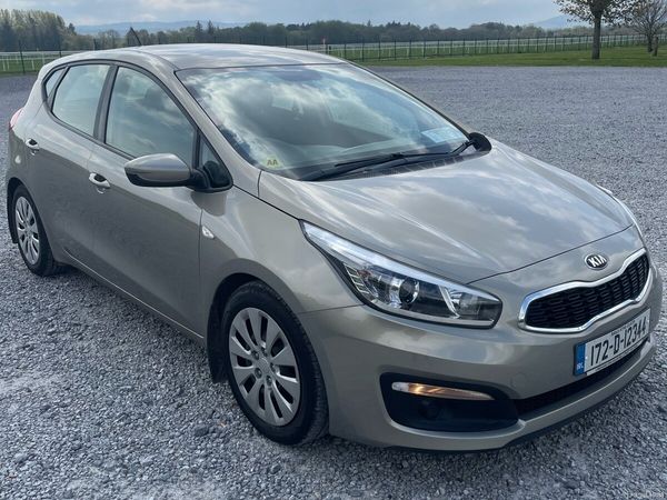 Kia Ceed Hatchback, Diesel, 2017, Grey