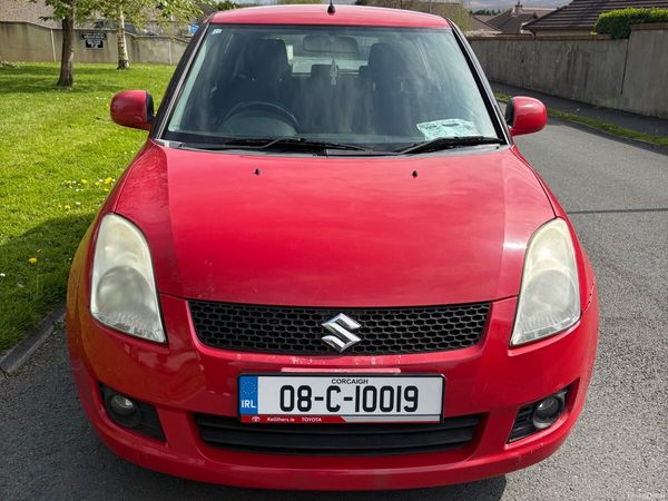 Suzuki Swift Hatchback, Petrol, 2008, Red