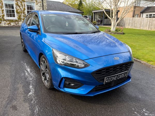 Ford Focus Hatchback, Petrol, 2020, Blue