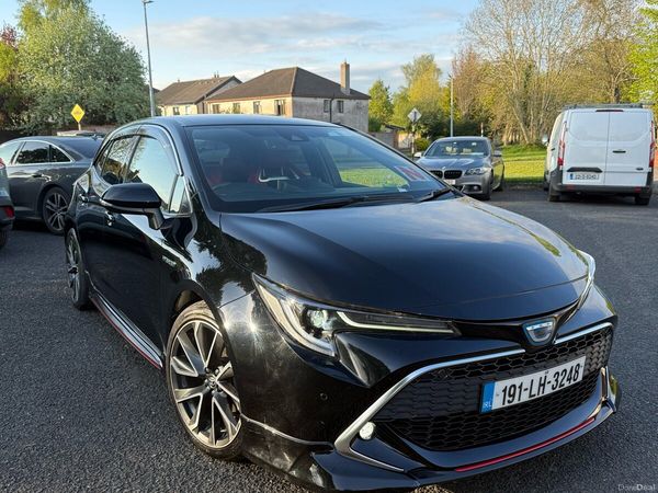 Toyota Corolla Hatchback, Petrol Hybrid, 2019, Black