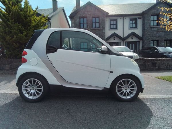 Smart Fortwo Coupe, Petrol, 2009, White