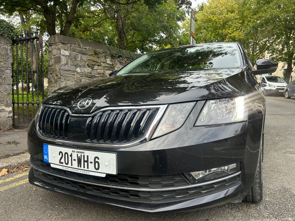 Skoda Octavia Saloon, Petrol, 2020, Black