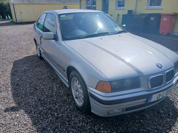 BMW 3-Series Hatchback, Petrol, 2001, Silver
