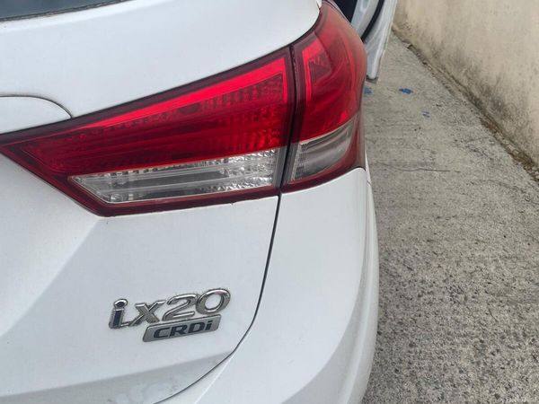 Hyundai ix20 MPV, Diesel, 2011, White