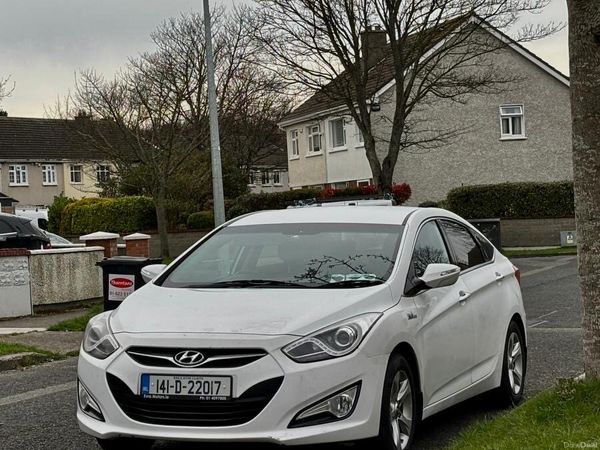Hyundai i40 Saloon, Diesel, 2014, White