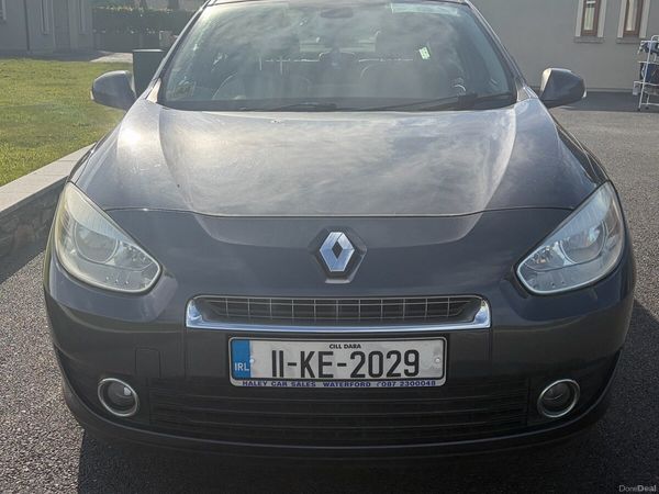 Renault Fluence Saloon, Diesel, 2011, Grey