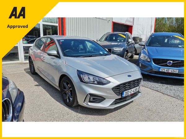 Ford Focus Hatchback, Petrol, 2020, Grey