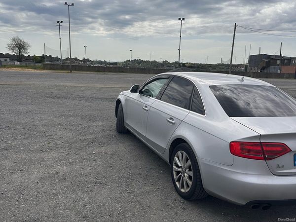 Audi A4 Saloon, Diesel, 2009, Silver