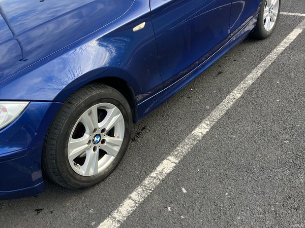 BMW 1-Series Hatchback, Diesel, 2009, Blue