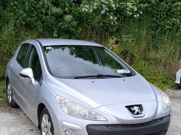 Peugeot 308 Hatchback, Diesel, 2008, Silver