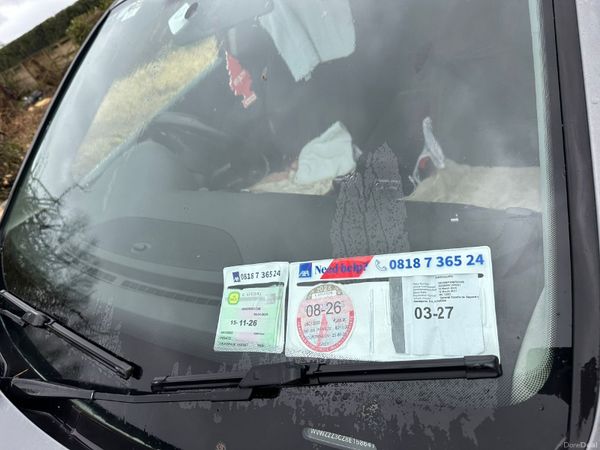 Volkswagen Passat Saloon, Petrol, 2008, Grey