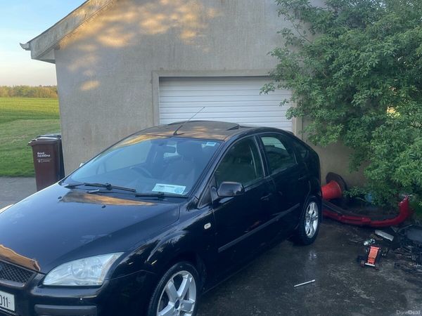 Ford Focus Hatchback, Petrol, 2006, Black