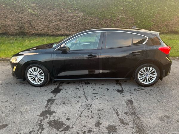 Ford Focus Hatchback, Diesel, 2019, Black