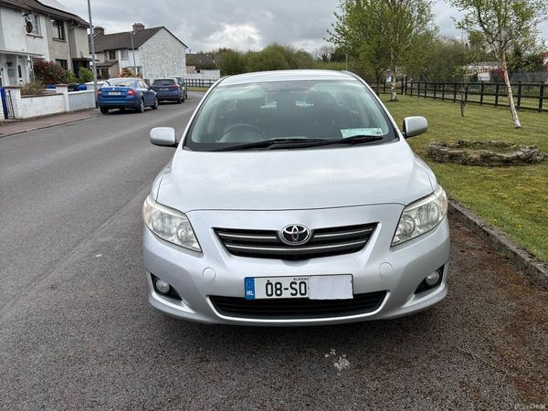 Toyota Corolla Saloon, Petrol, 2008, Silver