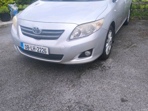 Toyota Corolla Saloon, Petrol, 2008, Silver