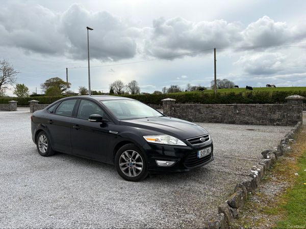 Ford Mondeo Saloon, Diesel, 2012, Black