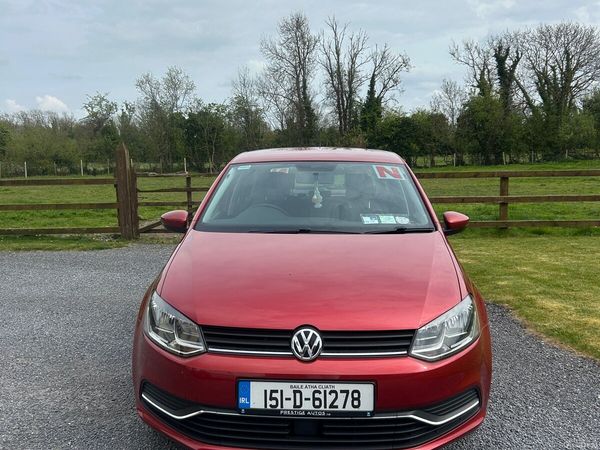 Volkswagen Polo Hatchback, Petrol, 2015, Red