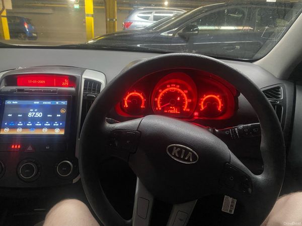 Kia Ceed Hatchback, Diesel, 2009, Black