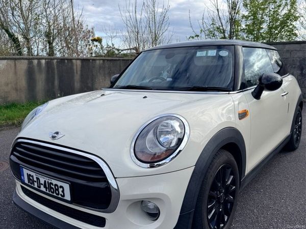 Mini Cooper Hatchback, Diesel, 2016, White