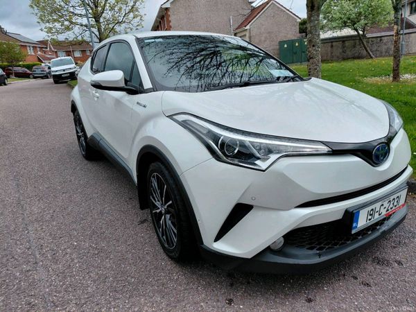 Toyota C-HR Hatchback, Petrol Hybrid, 2019, White