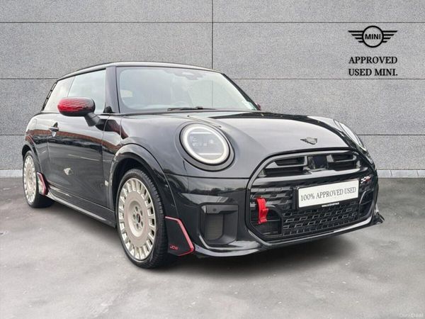 Mini Cooper Hatchback, Petrol, 2025, Black