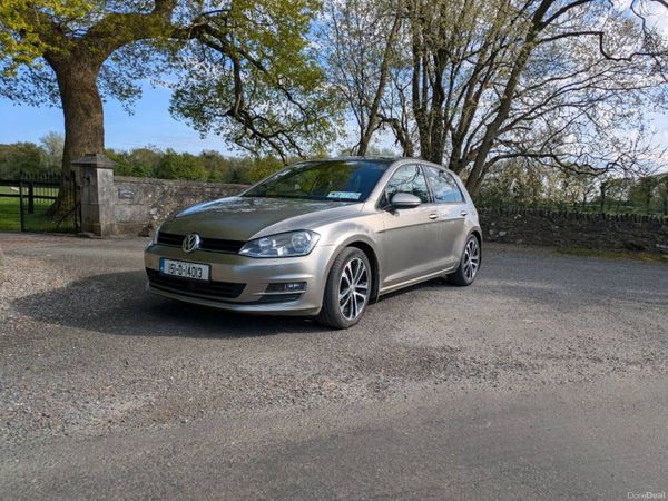 Volkswagen Golf Estate, Petrol, 2015, Brown
