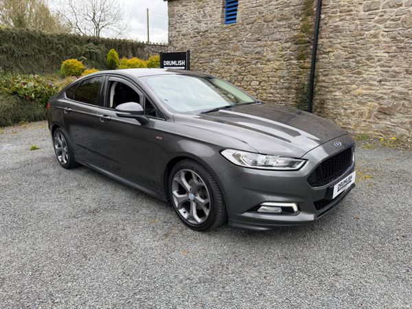 Ford Mondeo Hatchback, Diesel, 2017, Grey