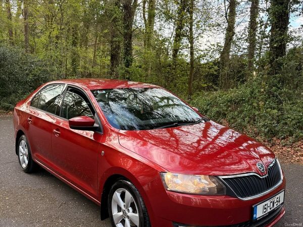 Skoda Rapid Saloon, Petrol, 2015, Red