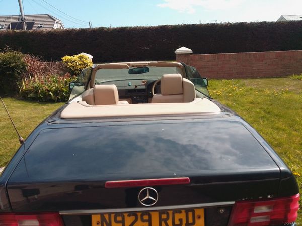 Mercedes-Benz 280 Coupe, Petrol, 1996, Blue