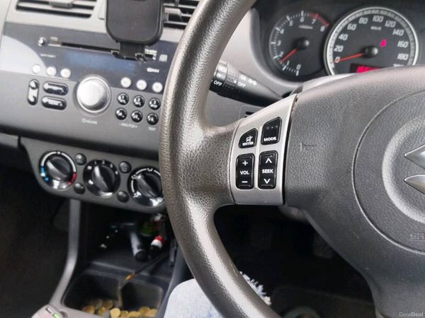 Suzuki Swift Hatchback, Petrol, 2008, Black