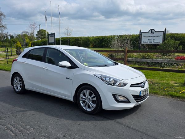 Hyundai i30 Hatchback, Diesel, 2014, White