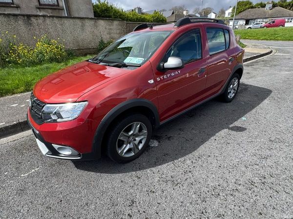 Dacia Sandero Stepway Hatchback, Petrol, 2019, Red