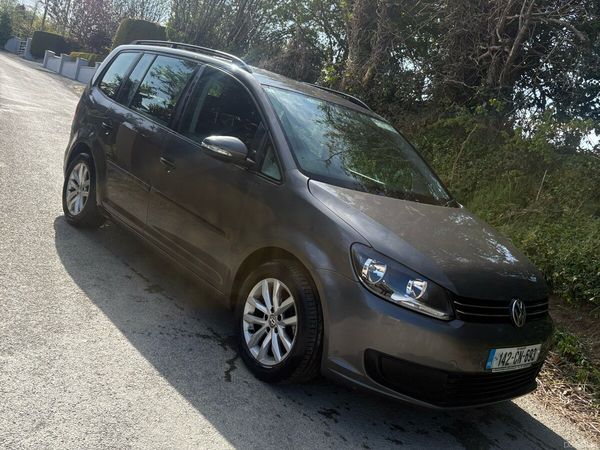 Volkswagen Touran MPV, Diesel, 2014, Grey