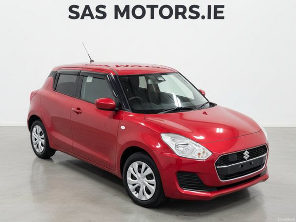 Suzuki Swift Hatchback, Petrol, 2018, Red