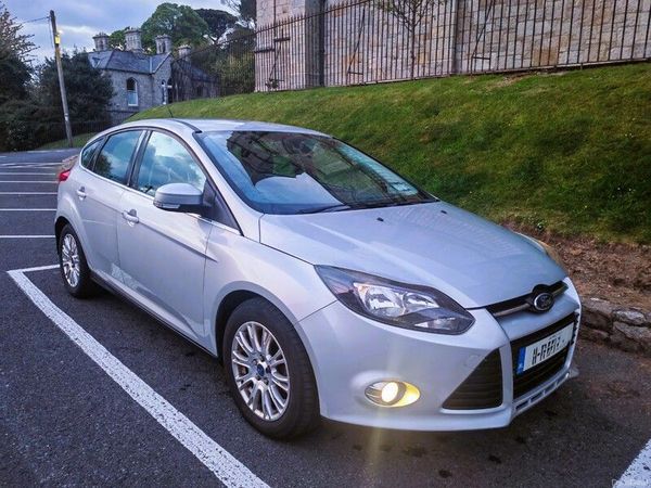 Ford Focus Hatchback, Diesel, 2011, Silver