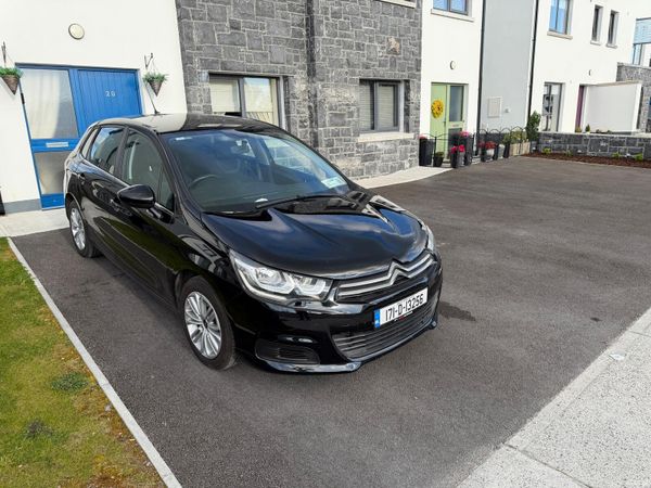 Citroen C4 Hatchback, Petrol, 2017, Black