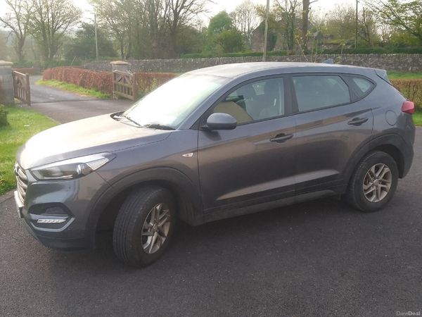 Hyundai Tucson SUV, Diesel, 2016, Grey