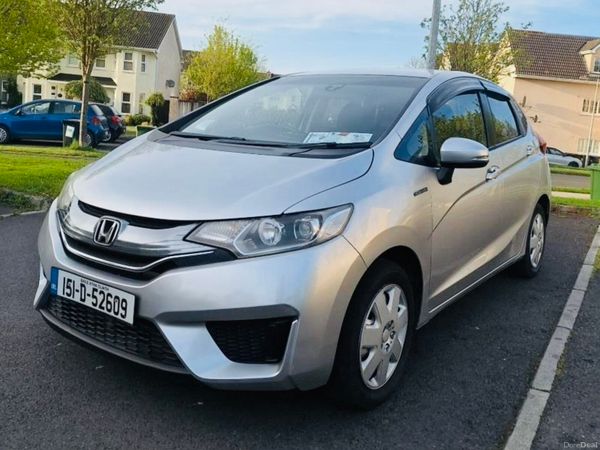 Honda Fit Hatchback, Petrol Hybrid, 2015, Silver