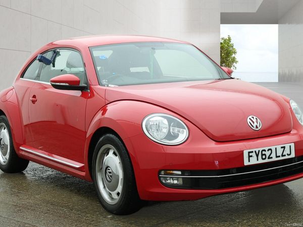 Volkswagen Beetle Hatchback, Petrol, 2012, Red