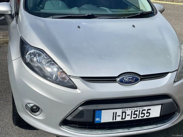 Ford Fiesta Hatchback, Petrol, 2011, Silver