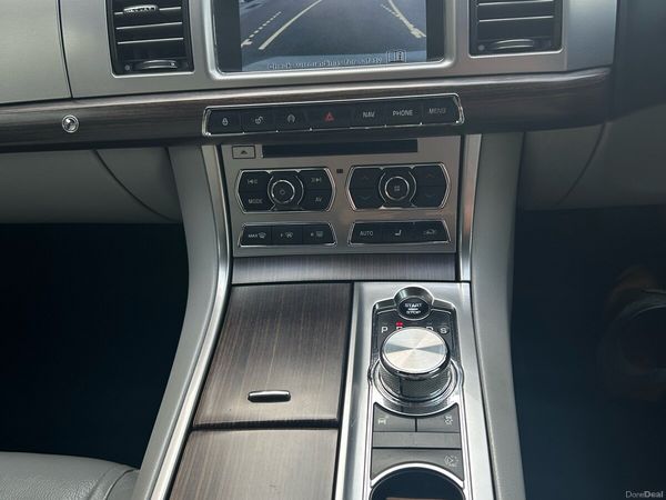 Jaguar XF Saloon, Diesel, 2012, Grey